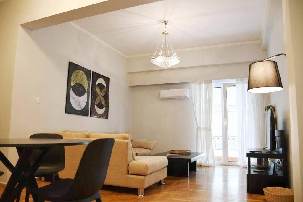 Vasiliki στο κέντρο της αθήνας Apartament *
